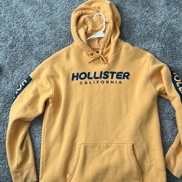 Used Yellow And Blue Hollister Hoodie 